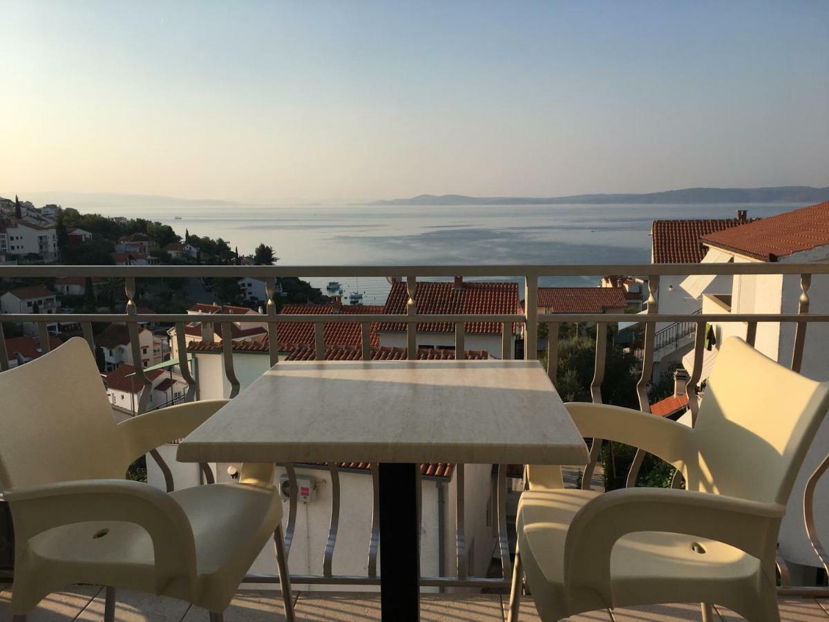 Apartments Horizont Trogir Ngoại thất bức ảnh